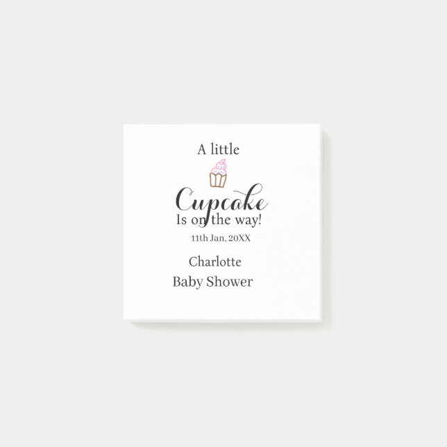 A little cupcake is on its way baby shower name da post-it block (Framsida)