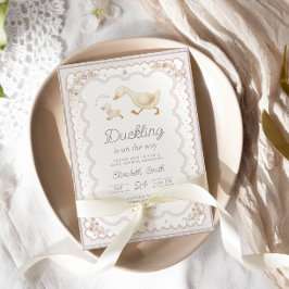 A Little Duckling is on The Way Baby Shower Inbjudningar