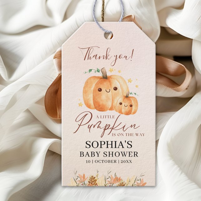 "A Little Pumpkin Is on the Way" Fall Baby Shower  Presentetikett (Skapare uppladdad)