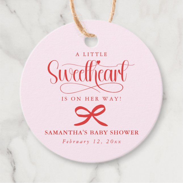 A little sweetheart Valentines girl baby shower Gåvor Etiketter (Framsida)