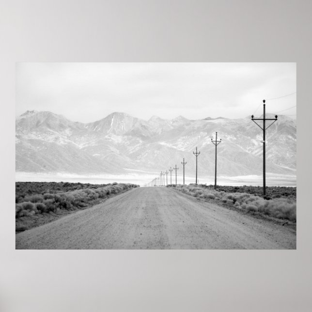 A Lone Road and Power Linjer | San Juan Mountains Poster (Framsidan)