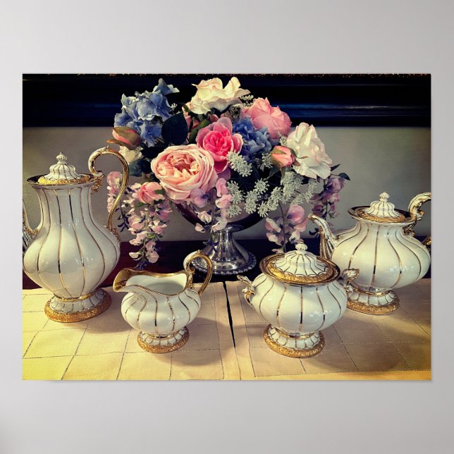 A Mansion Tea Party Poster (Framsidan)