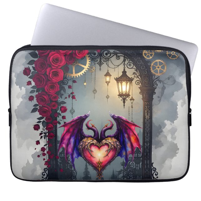 A Moonlit Invitation –Love Turns the Gears of Time Laptop Fodral (Framsidan)