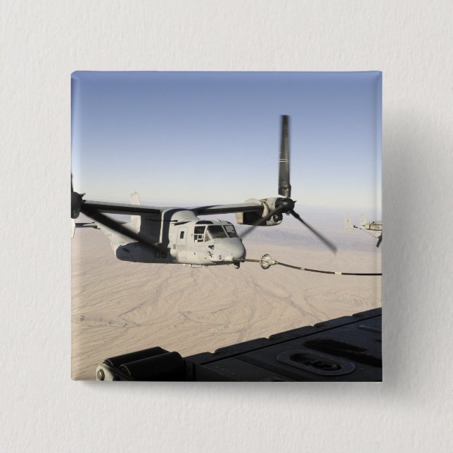 A MV-22 Osprey flyter mitt under flygningen Knapp (Framsida)
