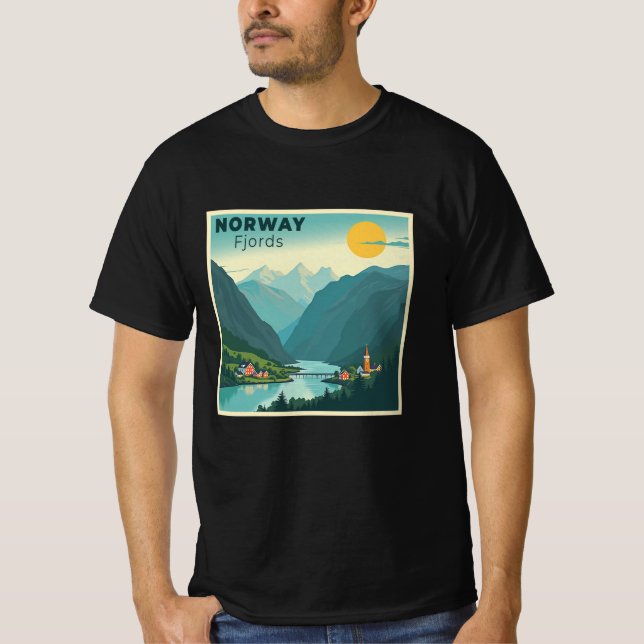 A nostalgic Classic Travel Poster - Norge Fjords T Shirt (Framsida)