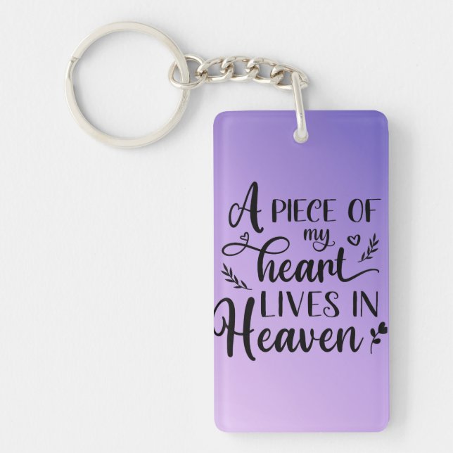 A Piece Of My Heart Lives In Heaven Keychain (Framsidan)