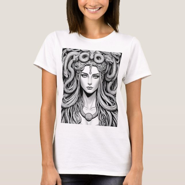 A Priestess Tured Demon, Medusa T Shirt (Framsida)