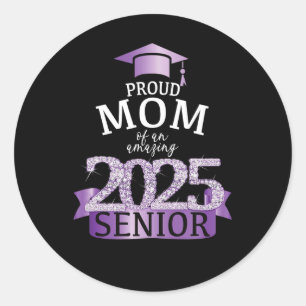 A Proud 2025 Senior Mamma I Elegant Lila Celebrati Runt Klistermärke
