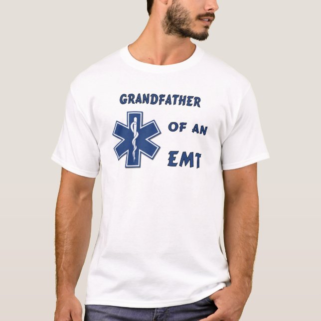 A Proud EMT Grandfather Tee Shirt (Framsida)