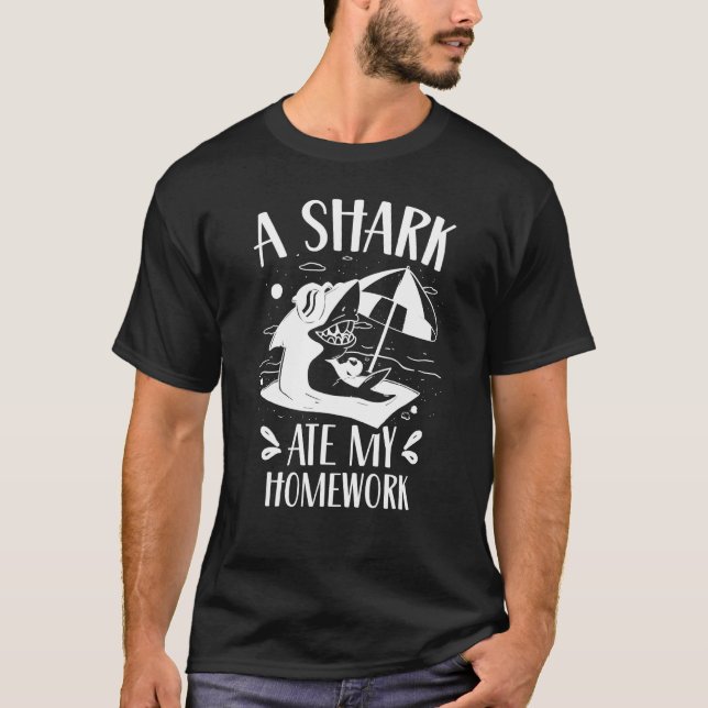 A Shark Ate My Homework Teeth Sharks  Animal T Shirt (Framsida)