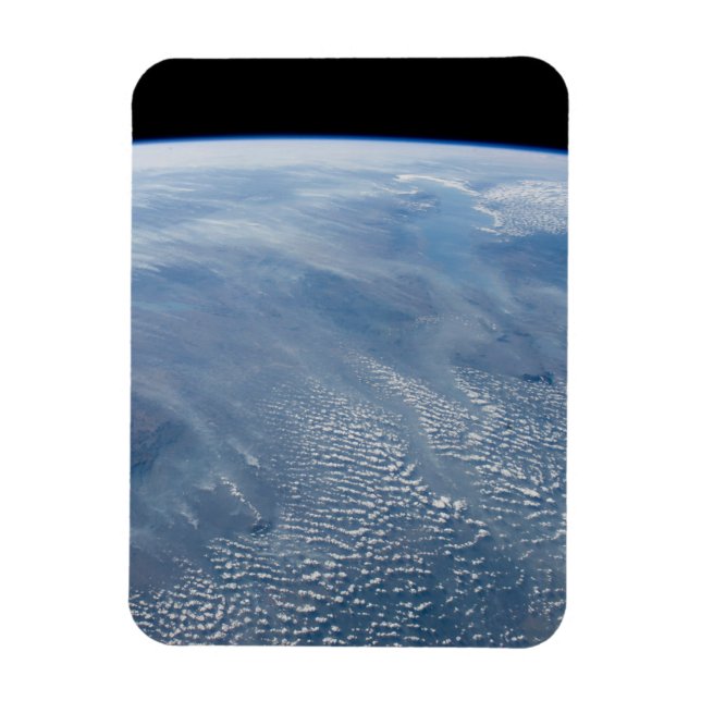 A Smoke Pall Over Tropical Southern Africa. Magnet (Vertikal)