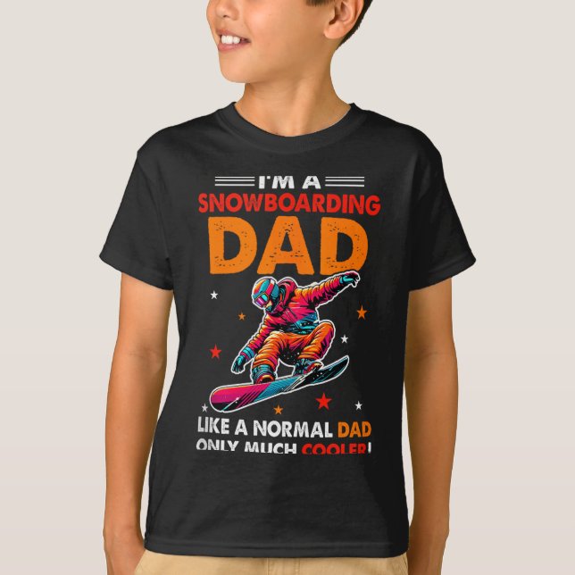 A Snowboarding Dad Definition Much Cooler Funny Fa T Shirt (Framsida)