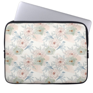 A symphony of song and petals pattern laptop fodral