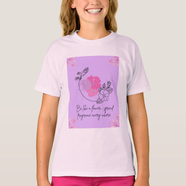 A t-shirt with beautiful floral design (Framsida)