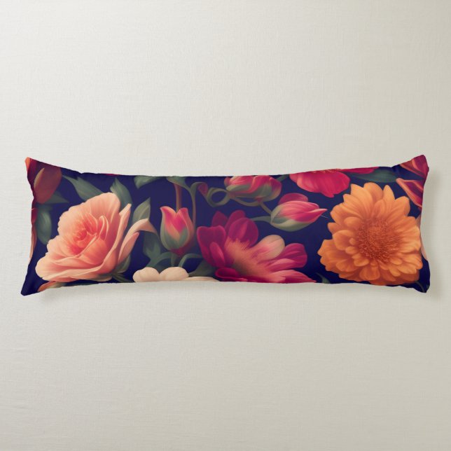 A tapet med ett blommönster kroppskudde (Framsidan)