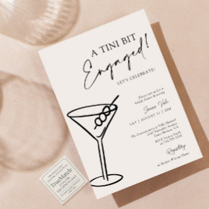 A Tini Bit Engated Modern Martini Möhippa Inbjudningar