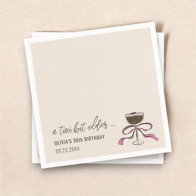 A Tini Bit Older Espresso Martini Birthday Pappersservett (Skapare uppladdad)