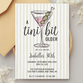 A Tini Bit Older Grönt Martini Birthday Inbjudningar