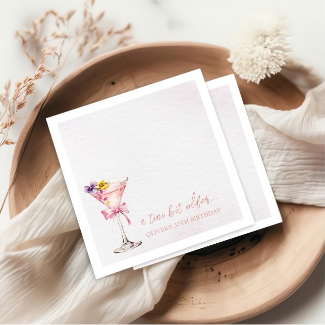 A Tini Bit Older Martini 30th Birthday Party   Nap Pappersservett (Skapare uppladdad)