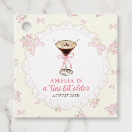 A Tini Bit Older Martini Coquette Birthday Gåvor Etiketter