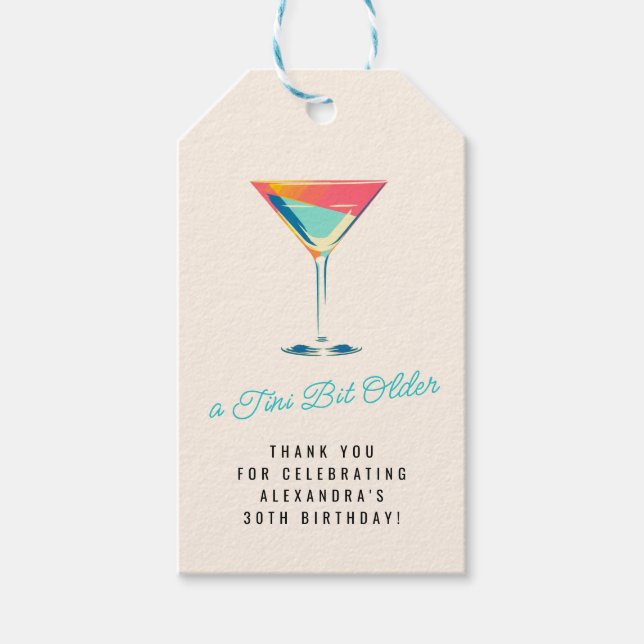 A Tini Bit Older Martini Theme Retro 30års födelse Presentetikett (Framsidan)