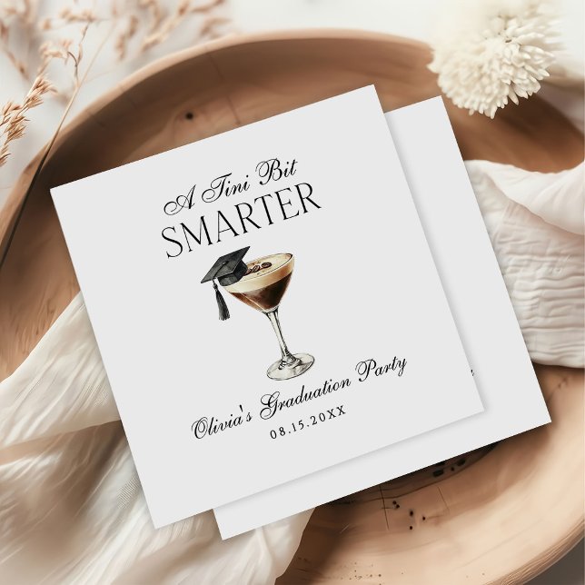 A Tini Bit Smarter Espresso Martini Graduation Pappersservett (Skapare uppladdad)