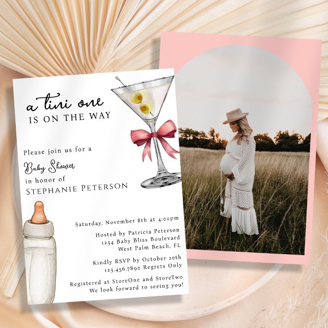 A Tini One Arch Photo Rosa Bow Martini Baby Shower Inbjudningar (Skapare uppladdad)
