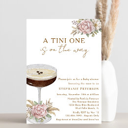 A Tini One Dusty Rosa Espresso Martini Baby Shower Inbjudningar