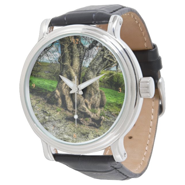 A träd i ljusets bassäng armbandsur (Vinklad)