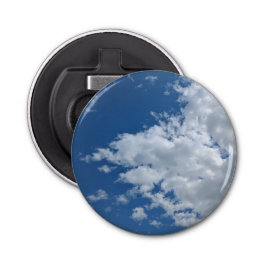 A triangle of clouds flasköppnare