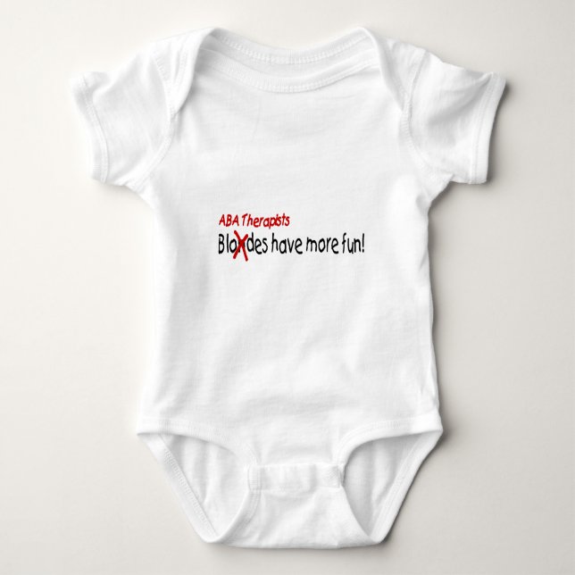 Aba-terapeuter har mer roligt tee shirt (Framsida)