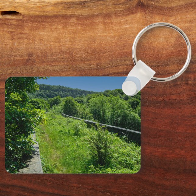 Abandoned Whitacre Mill Viaduct, Huddersfield Nyckelring (Framsida)