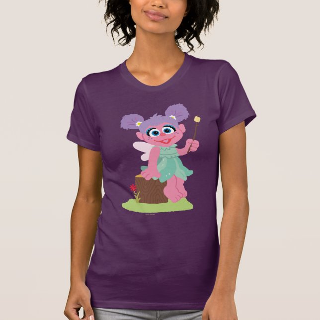 Abby Cadabby Toasting Marshmallow T Shirt (Framsida)
