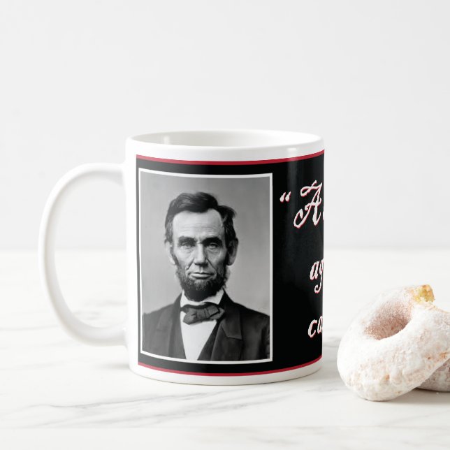 Abe Lincoln A House delade ut sig mot sig själv Kaffemugg (Med munk)