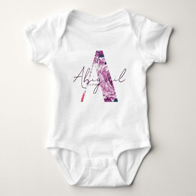 Abigail Baby Namn Flower Script Söt Girl Blommigt  T Shirt (Framsida)