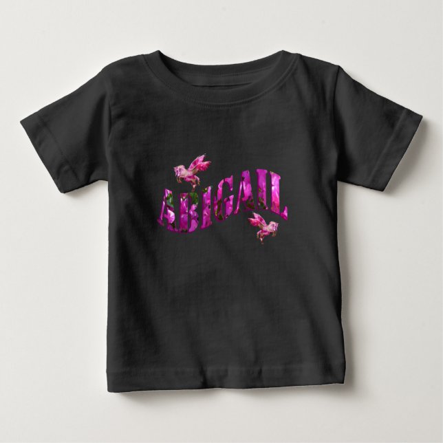 Abigail, flickor Namn, tillverkade av Rosa Flowers T Shirt (Framsida)