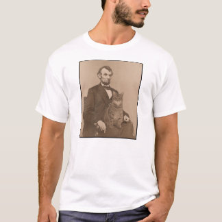 Abraham Lincoln och hans katt "Gloria" 2 T-shirt