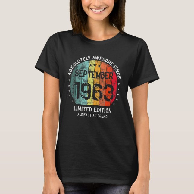 Absolut Fantastisk sedan september 1963 Man Woman T Shirt (Framsida)