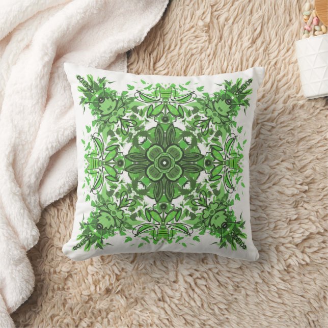 Abstract Floral Pattern In Black & Green On White Kudde (Filt)