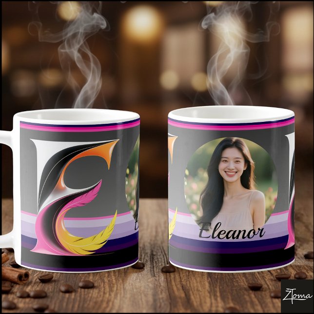 Abstract Fluid Letter E Neon Feather Kaffemugg (This is a sample design. There are several models to choose from, with the name and color changed.
)