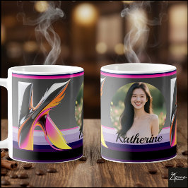 Abstract Fluid Letter K Neon Feather Kaffemugg