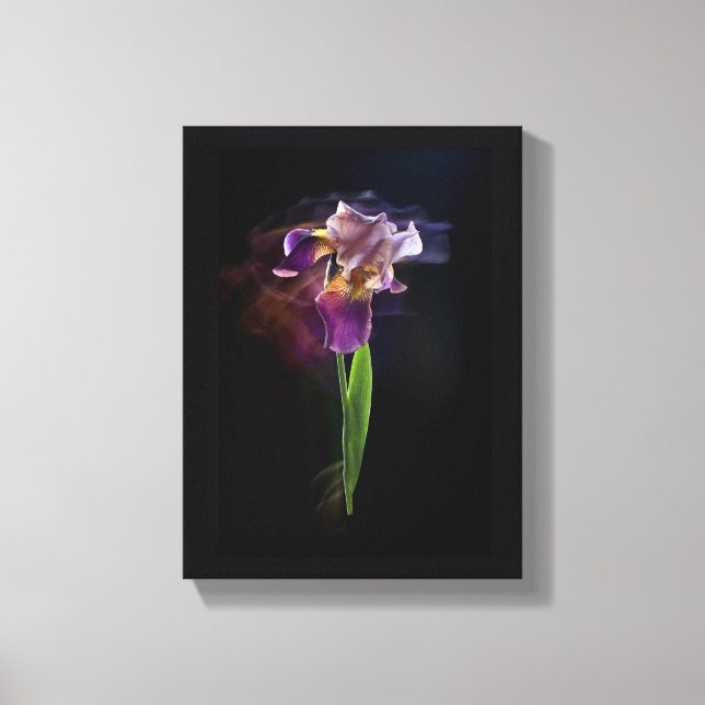 Abstract Iris Flower – Elegant Floral Art Canvastryck (Framsida)