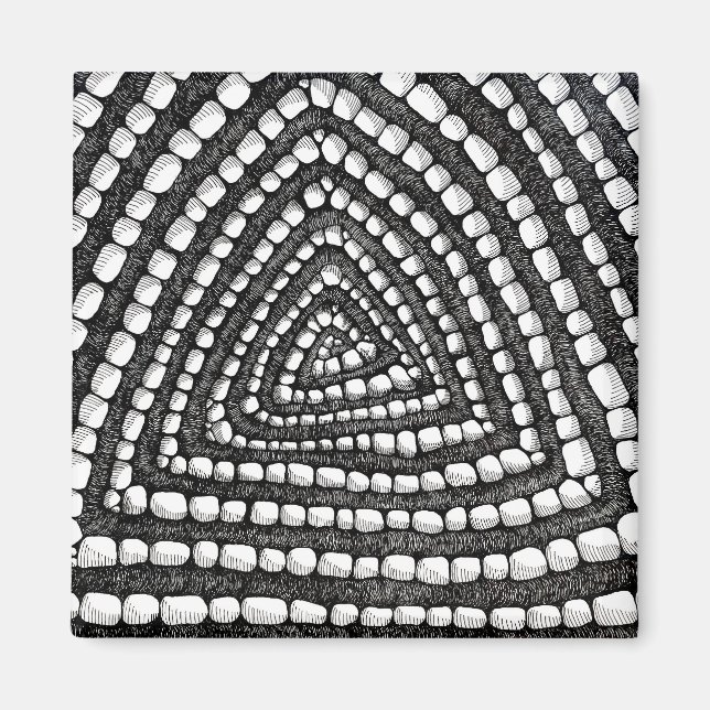 Abstract Triangle Detailed Pen and Ink Shapes  Magnet (Framsidan)