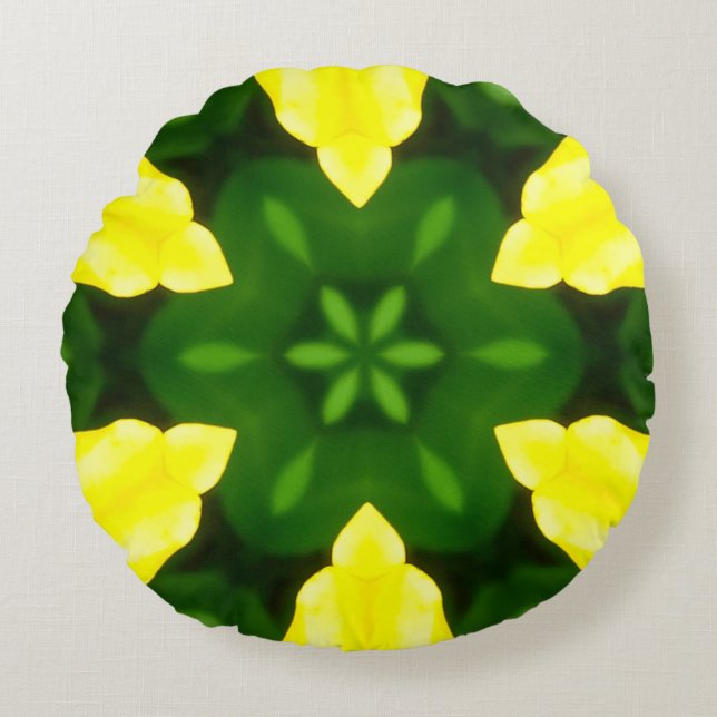 ABSTRACT YELLOW AND GREEN DRAWING. SAMER BRASIL. 3 RUND KUDDE (Framsidan)