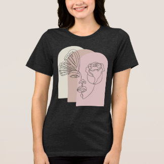 Abstrakt ansiktskonst T-shirt med ros och fjäril –