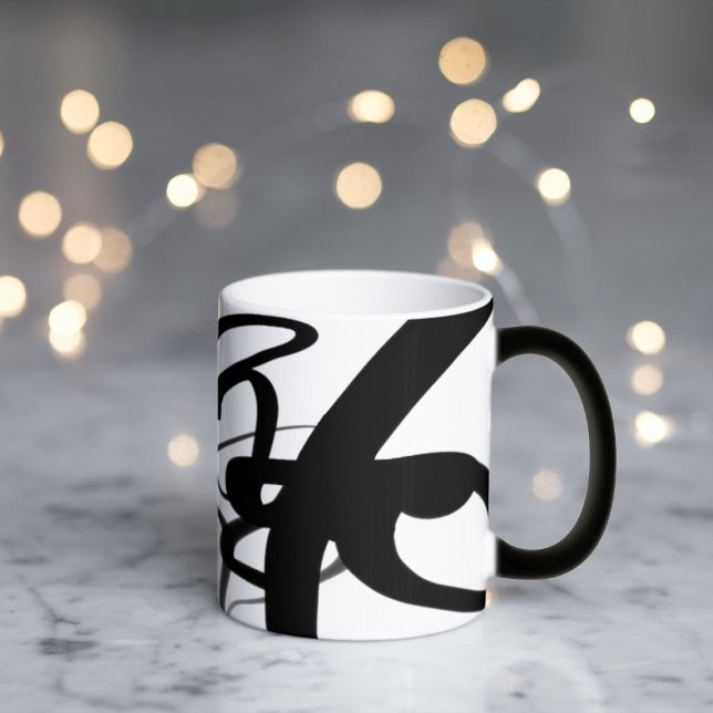 Abstrakt Black and White Magic Mugg (Skapare uppladdad)