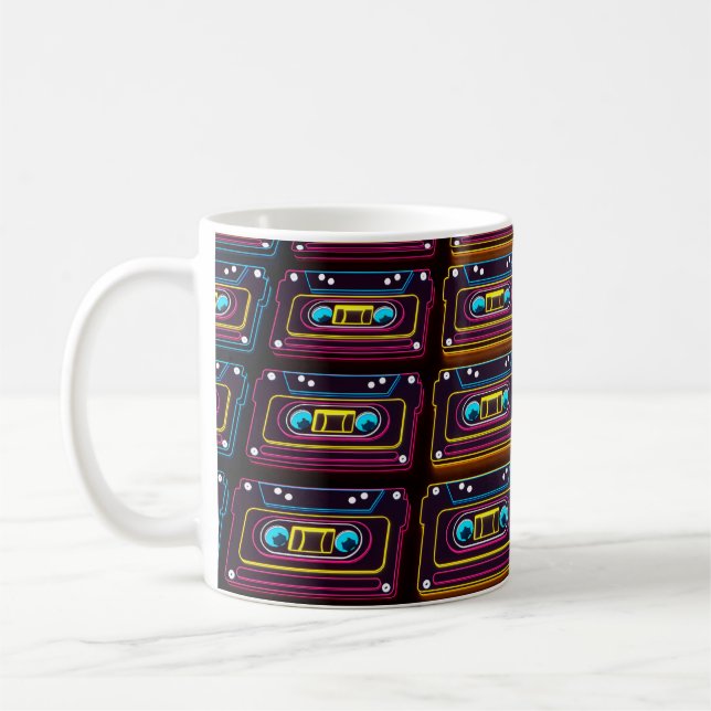 Abstrakt Cassette-band - ny retromusik av backgro Kaffemugg (Vänster)