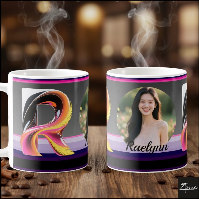 Abstrakt Flytande Bokstav R Neon Fjäder Kaffemugg (This is a sample design. There are several models to choose from, with the name and color changed.
)