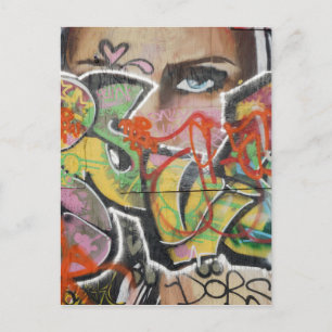 abstrakt graffiti art mural text type women ansikt vykort