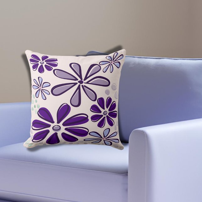 Abstrakt Lila Flower Doodle Kudde (Abstract Purple Flower Doodle Throw Pillow)